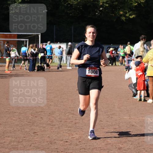 27.09.2026 - 35. Volkslauf durch das schöne Alstertal Strokosch-Dieckow http://msf.ph/oto/10586206 27.09.2026 11:52:26 Ziel 1008 meine-sportfotos.de