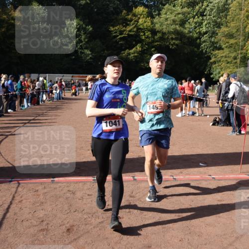 27.09.2026 - 35. Volkslauf durch das schöne Alstertal Strokosch-Dieckow http://msf.ph/oto/10586242 27.09.2026 12:12:17 Ziel 1041, 1495 meine-sportfotos.de