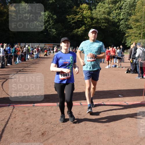 27.09.2026 - 35. Volkslauf durch das schöne Alstertal Strokosch-Dieckow http://msf.ph/oto/10586244 27.09.2026 12:12:17 Ziel 1041, 1495 meine-sportfotos.de