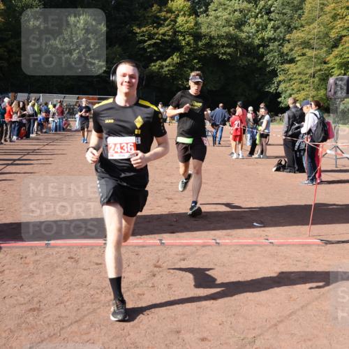 27.09.2026 - 35. Volkslauf durch das schöne Alstertal Strokosch-Dieckow http://msf.ph/oto/10586381 27.09.2026 12:10:57 Ziel 1601, 2072, 2421, 2436, 2479 meine-sportfotos.de