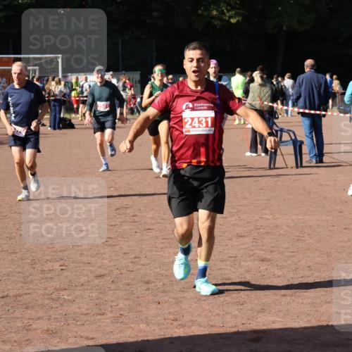 27.09.2026 - 35. Volkslauf durch das schöne Alstertal Strokosch-Dieckow http://msf.ph/oto/10586500 27.09.2026 12:10:00 Ziel 2367, 2376, 2431, 2500, 2501 meine-sportfotos.de
