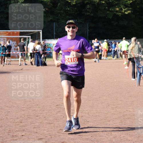 27.09.2026 - 35. Volkslauf durch das schöne Alstertal Strokosch-Dieckow http://msf.ph/oto/10586633 27.09.2026 12:08:33 Ziel 2410 meine-sportfotos.de