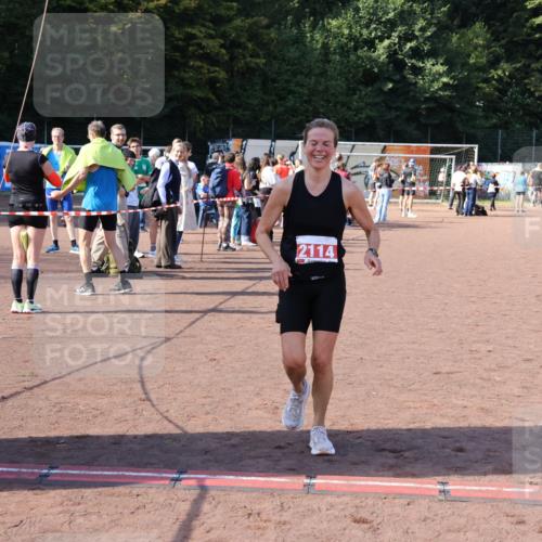 27.09.2026 - 35. Volkslauf durch das schöne Alstertal Strokosch-Dieckow http://msf.ph/oto/10586667 27.09.2026 12:08:06 Ziel 2114, 2336, 3969 meine-sportfotos.de