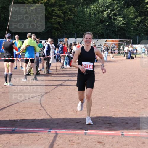 27.09.2026 - 35. Volkslauf durch das schöne Alstertal Strokosch-Dieckow http://msf.ph/oto/10586668 27.09.2026 12:08:06 Ziel 2114, 2336, 3969 meine-sportfotos.de