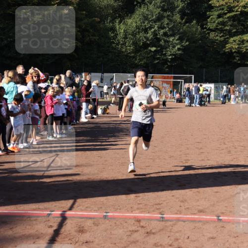27.09.2026 - 35. Volkslauf durch das schöne Alstertal Strokosch-Dieckow http://msf.ph/oto/10586782 27.09.2026 11:00:07 Ziel 4244 meine-sportfotos.de