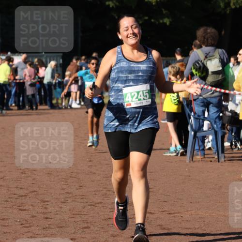 27.09.2026 - 35. Volkslauf durch das schöne Alstertal Strokosch-Dieckow http://msf.ph/oto/10586877 27.09.2026 10:58:34 Ziel 4014, 4245 meine-sportfotos.de