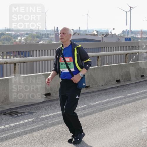 03.10.2026 - Köhlbrandbrückenlauf Michael Burmester http://msf.ph/oto/10803711 03.10.2026 16:16:28 Position 2 94 meine-sportfotos.de
