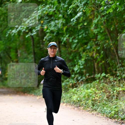11.10.2026 - Bramfelder Halbmarathon 2026 Dr. Thomas Lammeyer http://msf.ph/oto/10815806 11.10.2026 09:49:59 Laufen  meine-sportfotos.de