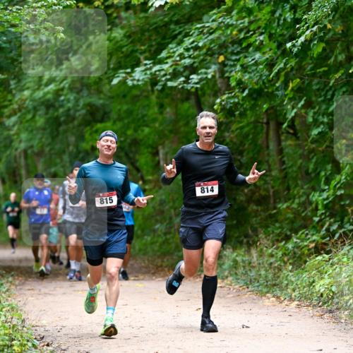11.10.2026 - Bramfelder Halbmarathon 2026 Dr. Thomas Lammeyer http://msf.ph/oto/10815869 11.10.2026 09:50:11 Laufen 815, 814 meine-sportfotos.de