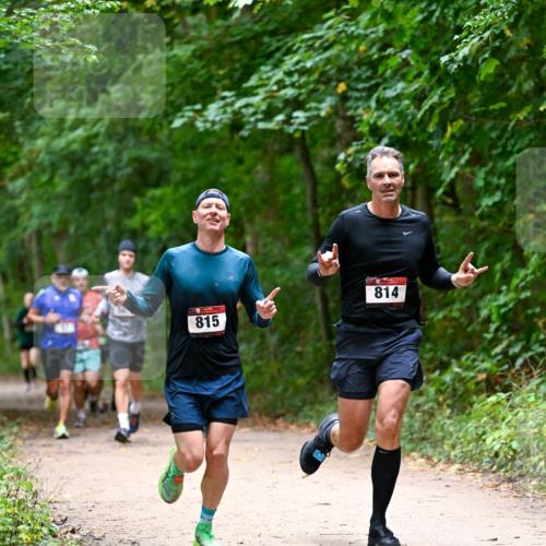 11.10.2026 - Bramfelder Halbmarathon 2026 Dr. Thomas Lammeyer http://msf.ph/oto/10815875 11.10.2026 09:50:12 Laufen 815, 814 meine-sportfotos.de