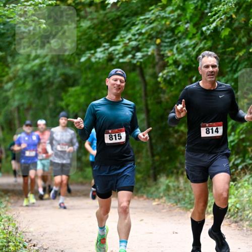 11.10.2026 - Bramfelder Halbmarathon 2026 Dr. Thomas Lammeyer http://msf.ph/oto/10815879 11.10.2026 09:50:12 Laufen 815, 814 meine-sportfotos.de
