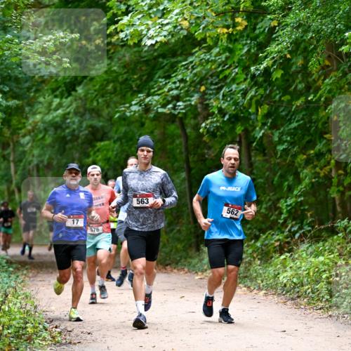 11.10.2026 - Bramfelder Halbmarathon 2026 Dr. Thomas Lammeyer http://msf.ph/oto/10815895 11.10.2026 09:50:15 Laufen 563, 562, 17, 576 meine-sportfotos.de