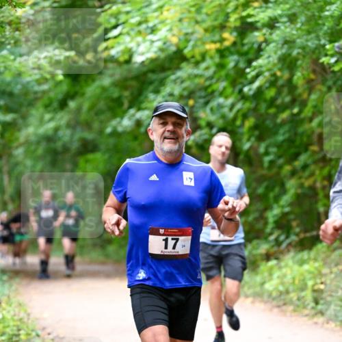 11.10.2026 - Bramfelder Halbmarathon 2026 Dr. Thomas Lammeyer http://msf.ph/oto/10815915 11.10.2026 09:50:18 Laufen 17, 24 meine-sportfotos.de