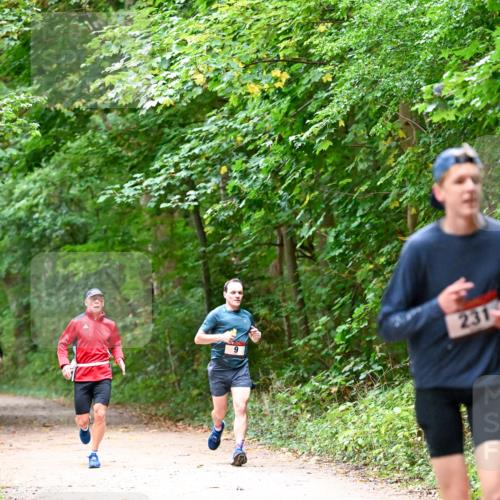 11.10.2026 - Bramfelder Halbmarathon 2026 Dr. Thomas Lammeyer http://msf.ph/oto/10816025 11.10.2026 09:50:41 Laufen 9, 231 meine-sportfotos.de