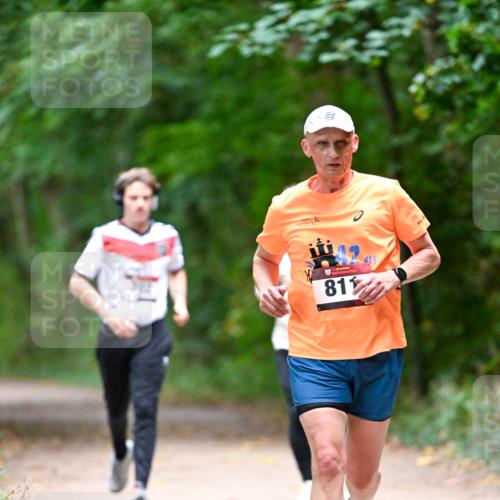 11.10.2026 - Bramfelder Halbmarathon 2026 Dr. Thomas Lammeyer http://msf.ph/oto/10816116 11.10.2026 09:51:21 Laufen 811 meine-sportfotos.de