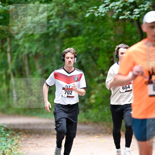 11.10.2026 - Bramfelder Halbmarathon 2026 Dr. Thomas Lammeyer http://msf.ph/oto/10816120 11.10.2026 09:51:22 Laufen 01, 702, 6, 654 meine-sportfotos.de