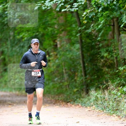 11.10.2026 - Bramfelder Halbmarathon 2026 Dr. Thomas Lammeyer http://msf.ph/oto/10816142 11.10.2026 09:51:36 Laufen 551 meine-sportfotos.de