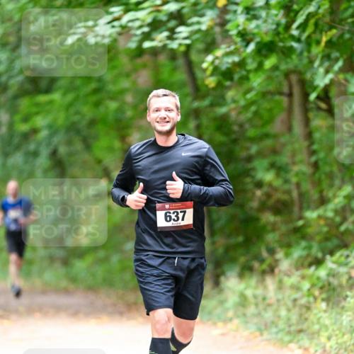 11.10.2026 - Bramfelder Halbmarathon 2026 Dr. Thomas Lammeyer http://msf.ph/oto/10816267 11.10.2026 09:52:17 Laufen 637 meine-sportfotos.de