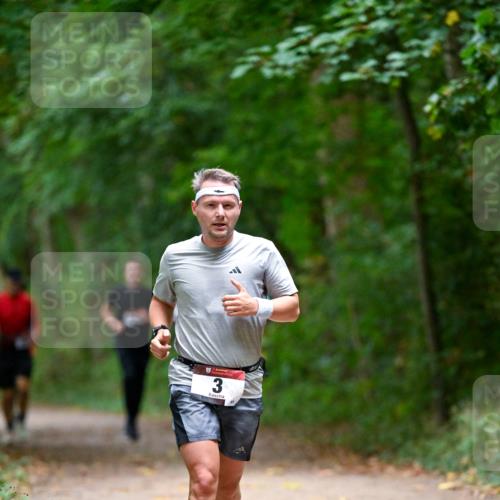 11.10.2026 - Bramfelder Halbmarathon 2026 Dr. Thomas Lammeyer http://msf.ph/oto/10816407 11.10.2026 09:53:01 Laufen 3 meine-sportfotos.de