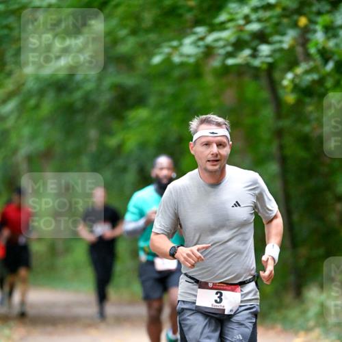11.10.2026 - Bramfelder Halbmarathon 2026 Dr. Thomas Lammeyer http://msf.ph/oto/10816414 11.10.2026 09:53:02 Laufen 3 meine-sportfotos.de
