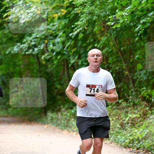 11.10.2026 - Bramfelder Halbmarathon 2026 Dr. Thomas Lammeyer http://msf.ph/oto/10816577 11.10.2026 09:53:43 Laufen 714 meine-sportfotos.de