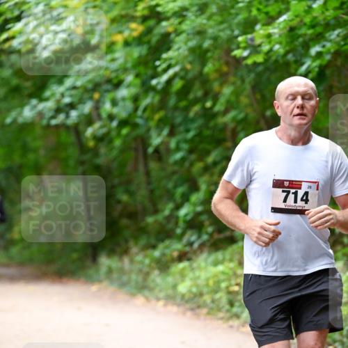 11.10.2026 - Bramfelder Halbmarathon 2026 Dr. Thomas Lammeyer http://msf.ph/oto/10816582 11.10.2026 09:53:43 Laufen 714, 26 meine-sportfotos.de