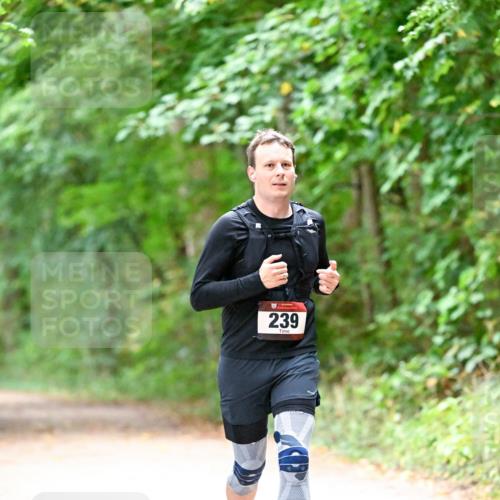 11.10.2026 - Bramfelder Halbmarathon 2026 Dr. Thomas Lammeyer http://msf.ph/oto/10816598 11.10.2026 09:53:47 Laufen 239 meine-sportfotos.de