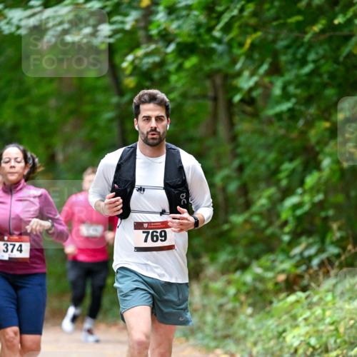 11.10.2026 - Bramfelder Halbmarathon 2026 Dr. Thomas Lammeyer http://msf.ph/oto/10816673 11.10.2026 09:54:05 Laufen 374, 769 meine-sportfotos.de