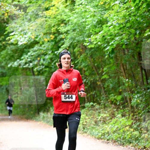 11.10.2026 - Bramfelder Halbmarathon 2026 Dr. Thomas Lammeyer http://msf.ph/oto/10816715 11.10.2026 09:54:14 Laufen 544 meine-sportfotos.de