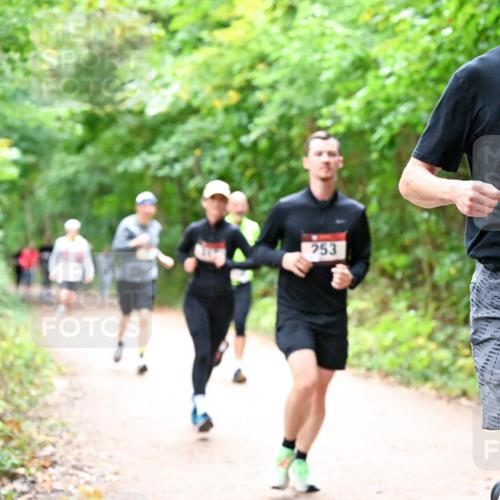 11.10.2026 - Bramfelder Halbmarathon 2026 Dr. Thomas Lammeyer http://msf.ph/oto/10816836 11.10.2026 09:54:39 Laufen 253, 720, 999 meine-sportfotos.de