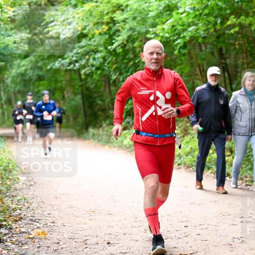 11.10.2026 - Bramfelder Halbmarathon 2026 Dr. Thomas Lammeyer http://msf.ph/oto/10816944 11.10.2026 09:55:08 Laufen  meine-sportfotos.de