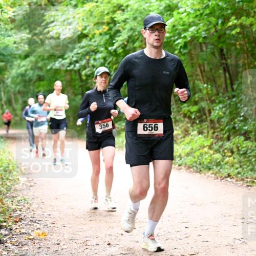 11.10.2026 - Bramfelder Halbmarathon 2026 Dr. Thomas Lammeyer http://msf.ph/oto/10816996 11.10.2026 09:55:16 Laufen 356, 656 meine-sportfotos.de