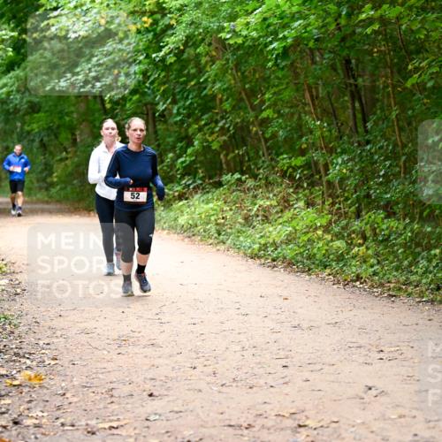 11.10.2026 - Bramfelder Halbmarathon 2026 Dr. Thomas Lammeyer http://msf.ph/oto/10817198 11.10.2026 09:56:29 Laufen 52 meine-sportfotos.de
