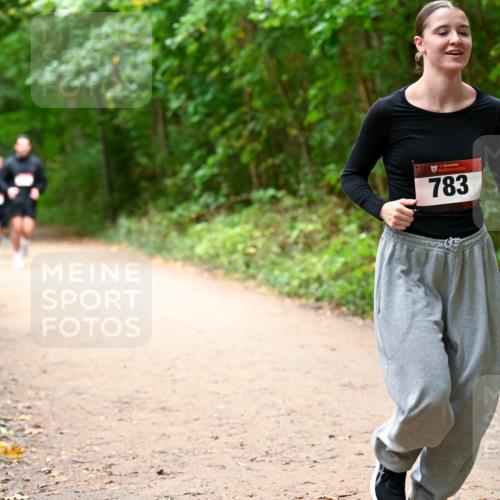 11.10.2026 - Bramfelder Halbmarathon 2026 Dr. Thomas Lammeyer http://msf.ph/oto/10817345 11.10.2026 09:57:08 Laufen 783 meine-sportfotos.de