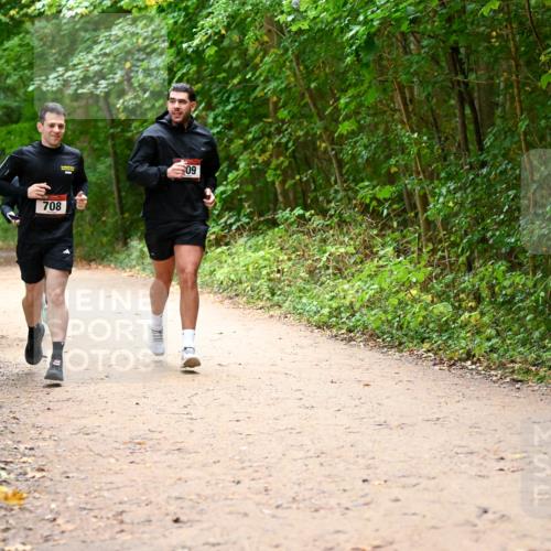 11.10.2026 - Bramfelder Halbmarathon 2026 Dr. Thomas Lammeyer http://msf.ph/oto/10817359 11.10.2026 09:57:12 Laufen 708, 09 meine-sportfotos.de