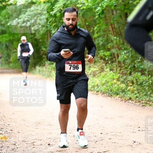 11.10.2026 - Bramfelder Halbmarathon 2026 Dr. Thomas Lammeyer http://msf.ph/oto/10817382 11.10.2026 09:57:16 Laufen 8, 796 meine-sportfotos.de