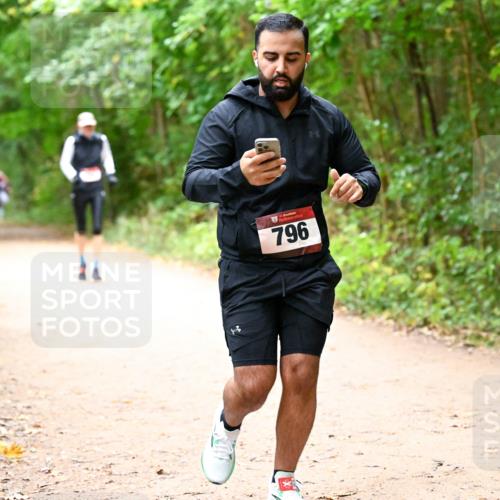 11.10.2026 - Bramfelder Halbmarathon 2026 Dr. Thomas Lammeyer http://msf.ph/oto/10817384 11.10.2026 09:57:16 Laufen 796 meine-sportfotos.de