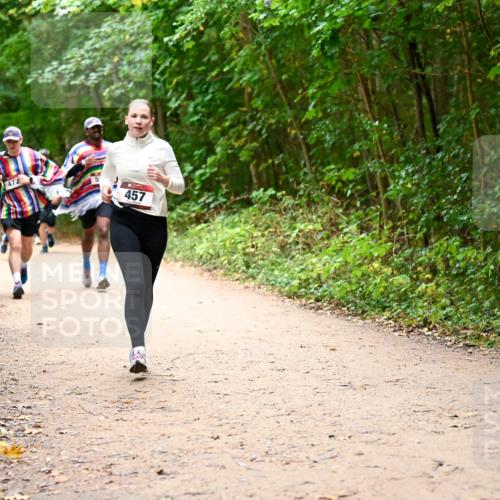 11.10.2026 - Bramfelder Halbmarathon 2026 Dr. Thomas Lammeyer http://msf.ph/oto/10817429 11.10.2026 09:57:23 Laufen 472, 457 meine-sportfotos.de