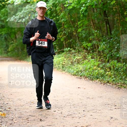 11.10.2026 - Bramfelder Halbmarathon 2026 Dr. Thomas Lammeyer http://msf.ph/oto/10817495 11.10.2026 09:57:34 Laufen 541 meine-sportfotos.de