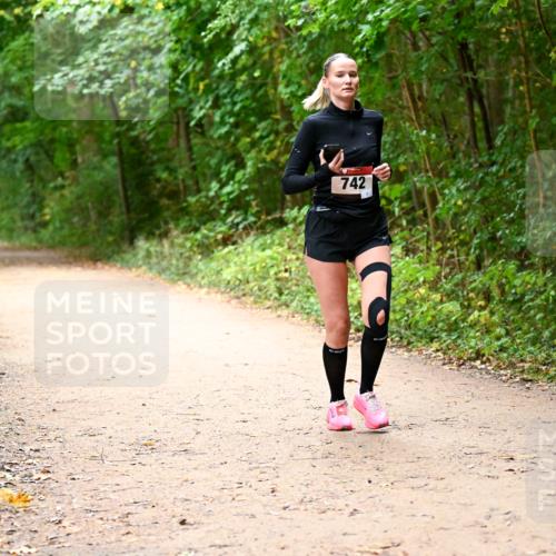 11.10.2026 - Bramfelder Halbmarathon 2026 Dr. Thomas Lammeyer http://msf.ph/oto/10817750 11.10.2026 09:58:41 Laufen 742 meine-sportfotos.de