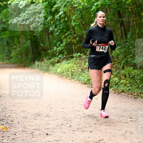 11.10.2026 - Bramfelder Halbmarathon 2026 Dr. Thomas Lammeyer http://msf.ph/oto/10817752 11.10.2026 09:58:41 Laufen 742 meine-sportfotos.de