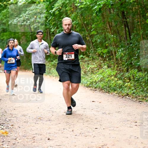 11.10.2026 - Bramfelder Halbmarathon 2026 Dr. Thomas Lammeyer http://msf.ph/oto/10817911 11.10.2026 09:59:30 Laufen 321, 577 meine-sportfotos.de