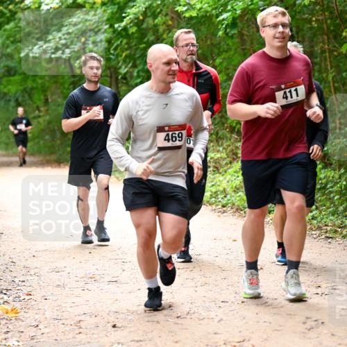 11.10.2026 - Bramfelder Halbmarathon 2026 Dr. Thomas Lammeyer http://msf.ph/oto/10818190 11.10.2026 10:01:15 Laufen 469, 01, 411 meine-sportfotos.de