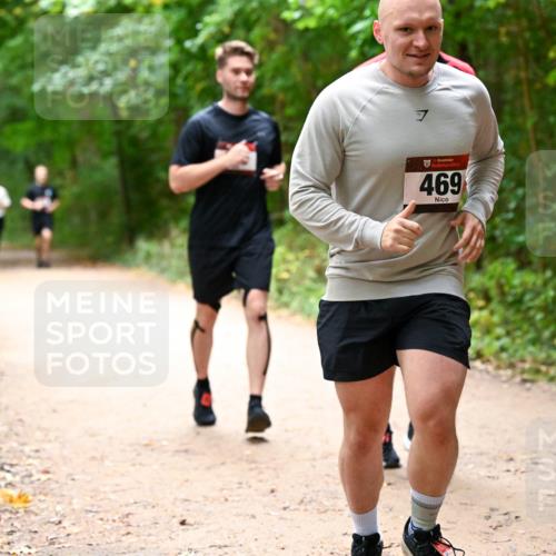 11.10.2026 - Bramfelder Halbmarathon 2026 Dr. Thomas Lammeyer http://msf.ph/oto/10818197 11.10.2026 10:01:16 Laufen 35, 469 meine-sportfotos.de