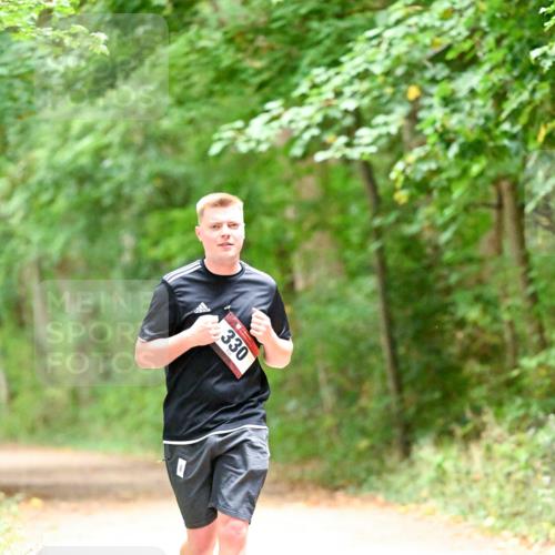 11.10.2026 - Bramfelder Halbmarathon 2026 Dr. Thomas Lammeyer http://msf.ph/oto/10818656 11.10.2026 10:07:28 Laufen 330 meine-sportfotos.de
