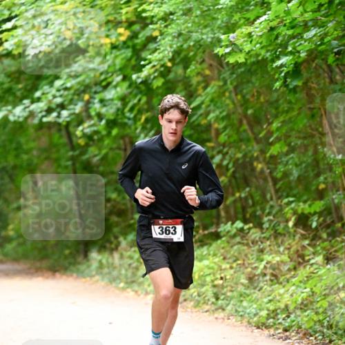 11.10.2026 - Bramfelder Halbmarathon 2026 Dr. Thomas Lammeyer http://msf.ph/oto/10818772 11.10.2026 10:09:07 Laufen 363 meine-sportfotos.de