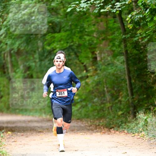 11.10.2026 - Bramfelder Halbmarathon 2026 Dr. Thomas Lammeyer http://msf.ph/oto/10818779 11.10.2026 10:09:15 Laufen 351 meine-sportfotos.de