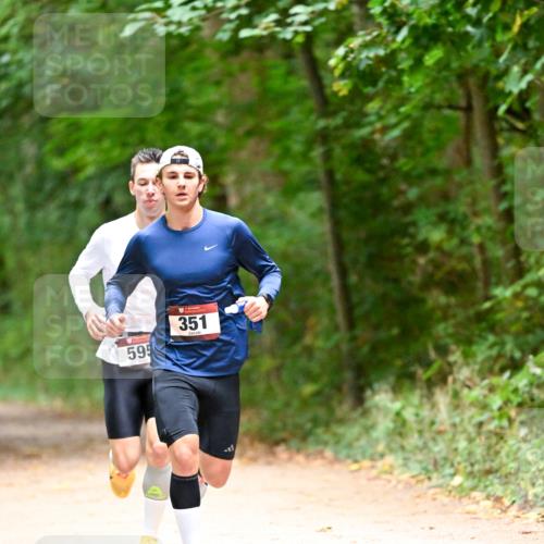 11.10.2026 - Bramfelder Halbmarathon 2026 Dr. Thomas Lammeyer http://msf.ph/oto/10818790 11.10.2026 10:09:16 Laufen 595, 351 meine-sportfotos.de