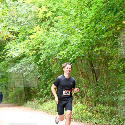11.10.2026 - Bramfelder Halbmarathon 2026 Dr. Thomas Lammeyer http://msf.ph/oto/10818863 11.10.2026 10:09:49 Laufen 228 meine-sportfotos.de