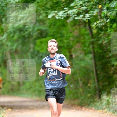 11.10.2026 - Bramfelder Halbmarathon 2026 Dr. Thomas Lammeyer http://msf.ph/oto/10818901 11.10.2026 10:10:21 Laufen  meine-sportfotos.de